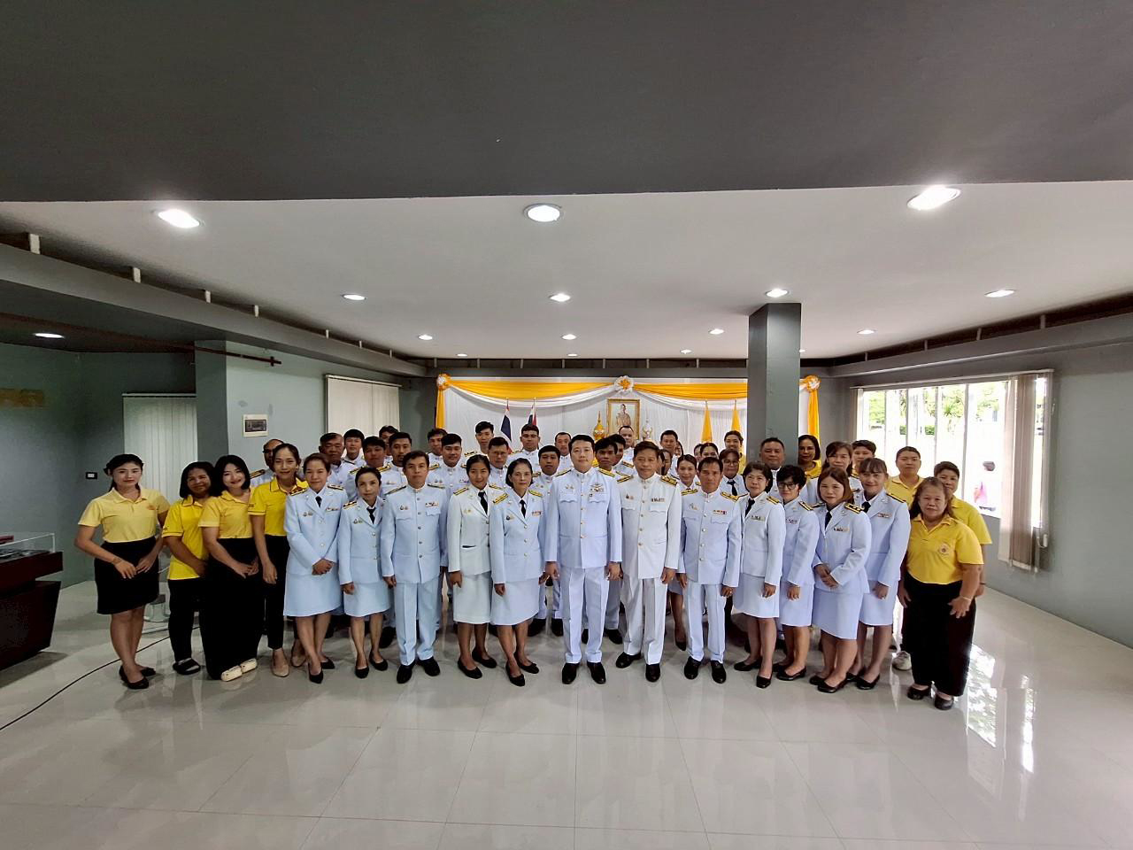 วันที่ 22 กรกฎาคม 2568 นายสุปรีชา ฟุ้งกีรติ ผู้อำนวยการแขวงทางหลวงสุโขทัย พร้อมด้วย คณะผู้บริหาร ข้าราชการและเจ้าหน้าที่ในสัง